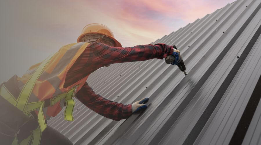Expert Emergency Roof Repairs services in Paragon, IN